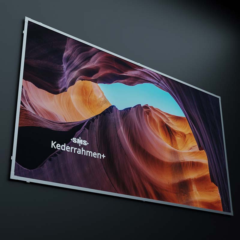 Kederrahmen+: Hochwertige Befestigung für Fassadenwerbung mit Werbebannern