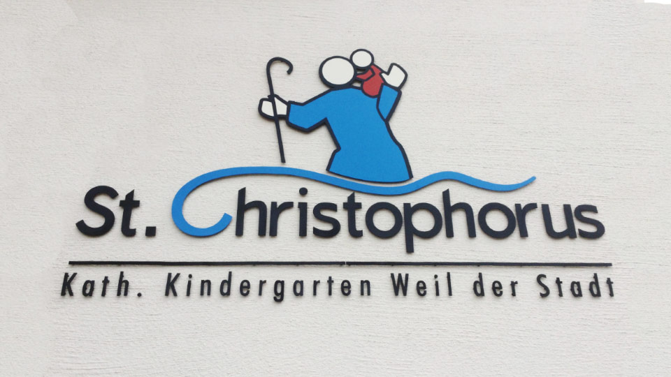 Außenwerbung mit 3D Logo und 3D Schriftzug für den Sankt Christopherus Kindergarten, Weil der Stadt