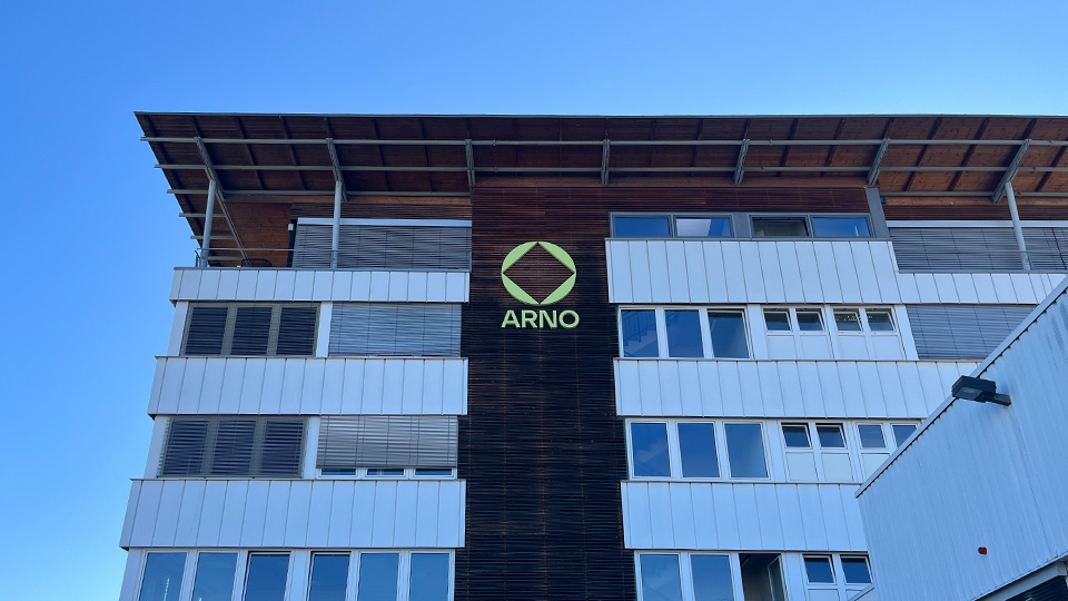 Logos und Firmenschilder für die Arno GmbH, Wolfschlugen