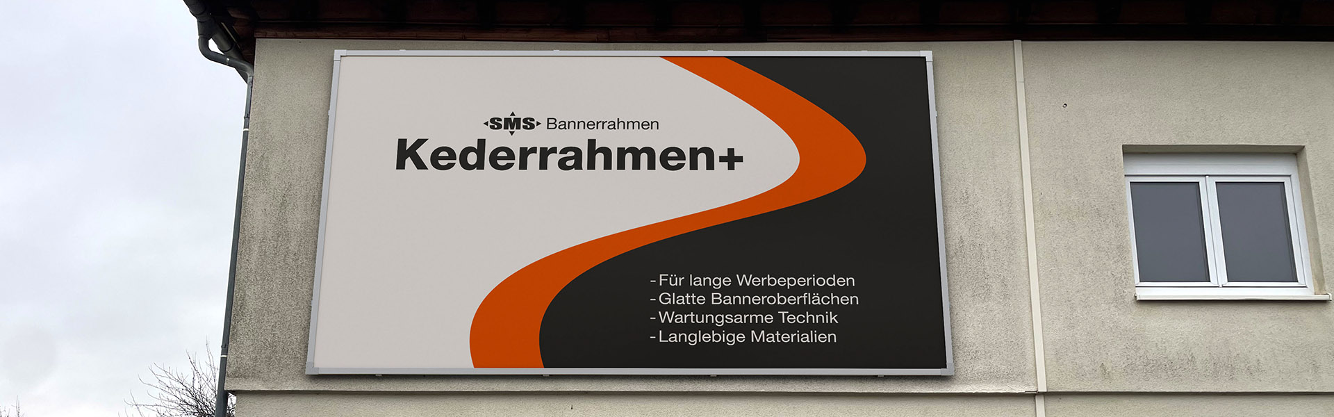 visualisierung-kederrahmen-plus-fassadenwerbung-neustadt-weinstrasse-1920px-600px