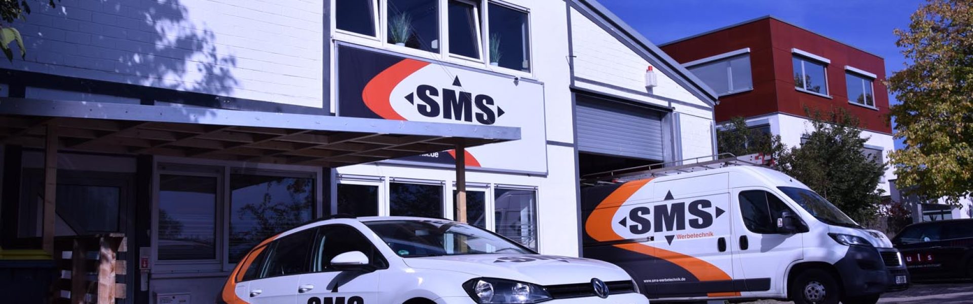 SMS Werbetechnik Stuttgart Unternehmen Außenansicht SMS Werbetechnik Stuttgart Unternehmen Außenansicht